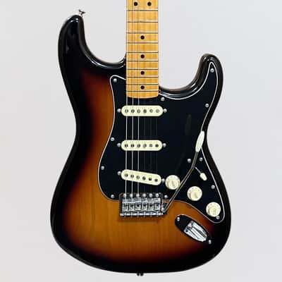Fender Vintera II 70's Stratocaster Electric Guitar - Sunburst image 1