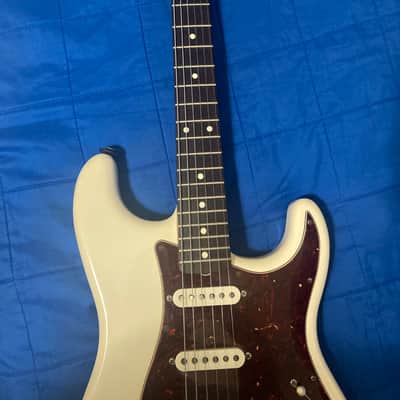 Fender Classic Player '60s FSR Stratocaster with Rosewood Fretboard 2009 - 2010 - Olympic White Limited Edition image 9