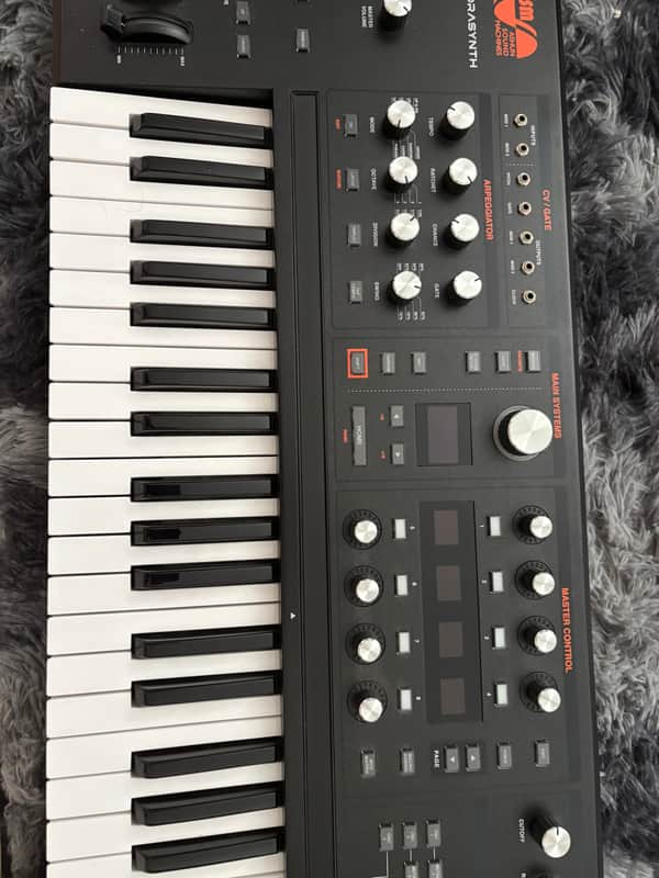 ASM Hydrasynth 49-Key Polyphonic Synthesizer