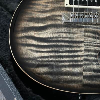 PRS Paul Reed Smith P22 Piezo & Stunning Greyblack Flametop Acoustic Tones image 3