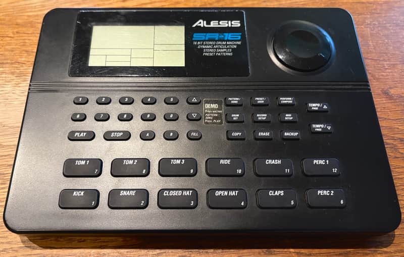 Alesis SR-16 Drum Machine 2010s - Black image 1