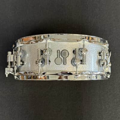 Used Sonor SQ2 14" x 5" Medium Maple Snare Drum in Silver Sparkle Finish image 1