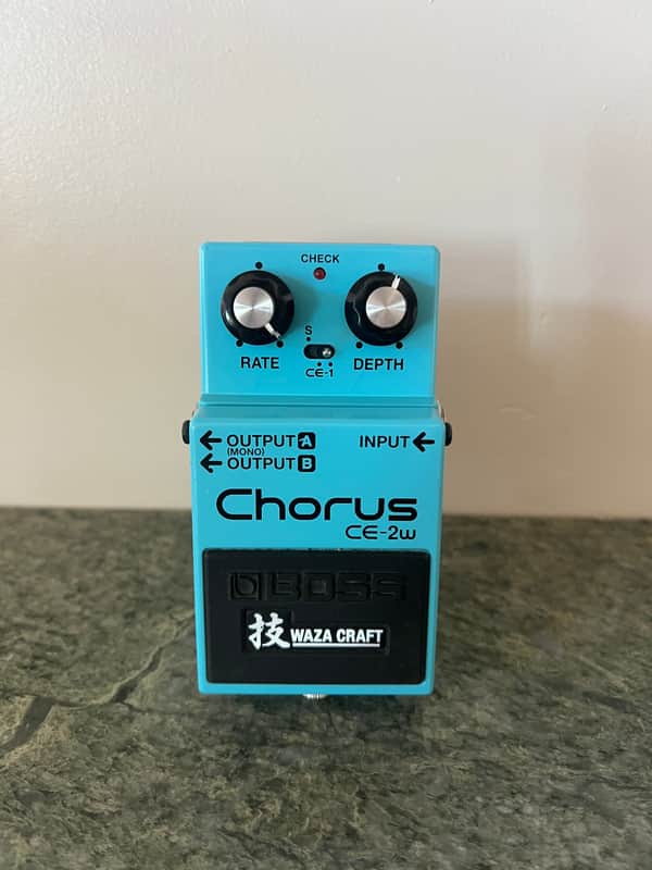 Boss CE-2W Chorus Waza Craft