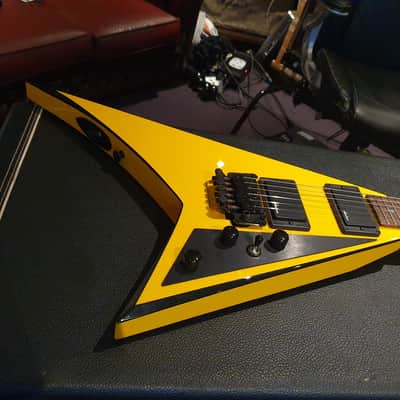 1989 USA Jackson Ontario Custom Shop Randy Rhoads RR1 Flying V Guitar Pearl Yellow Black Bevels OHSC image 4