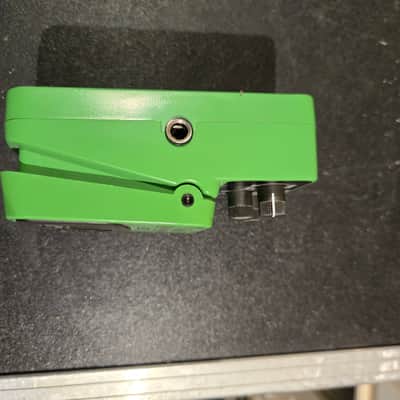 Behringer TO800 Vintage Tube Overdrive 2010s - Green image 5