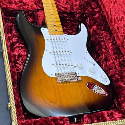 Fender 70th Anniversary American Vintage II 1954 Stratocaster Electric Guitar 2024 - Sunburst image 11