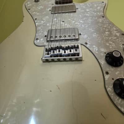 Fender Telecaster Deluxe, aged white Chris Shiflett Artist Series image 9
