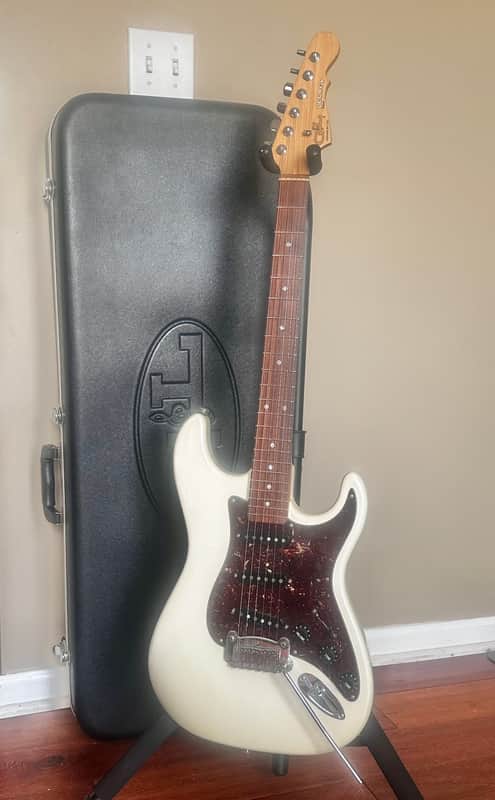 USA G&L Legacy  2008 - Olympic White Pearl image 1