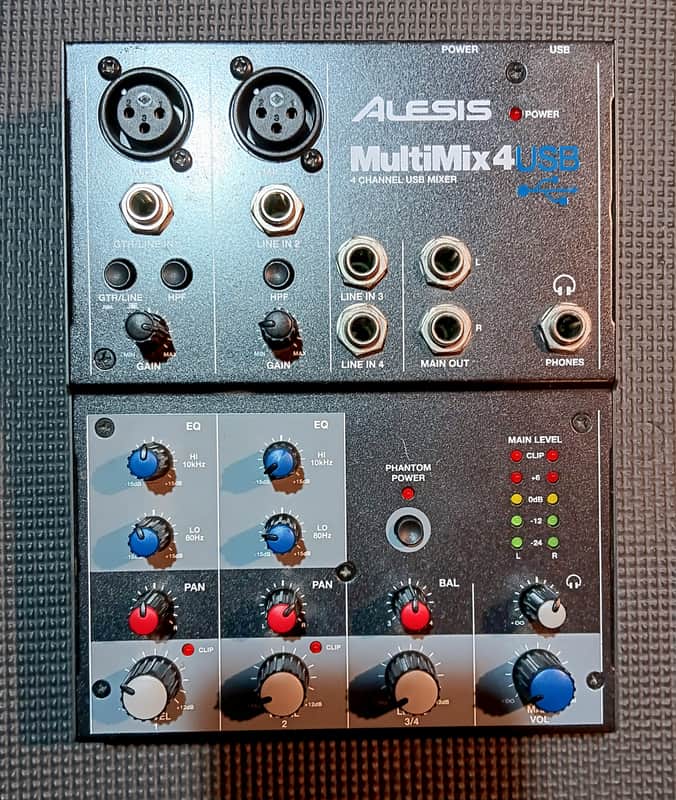 Alesis MultiMix 4 USB FX 4-Channel Mixer with Effects | Reverb