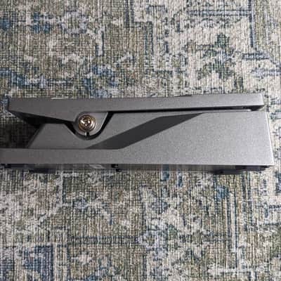 Boss FV-30H High-Impedance Compact Volume Pedal 2015 - Present - Grey image 4
