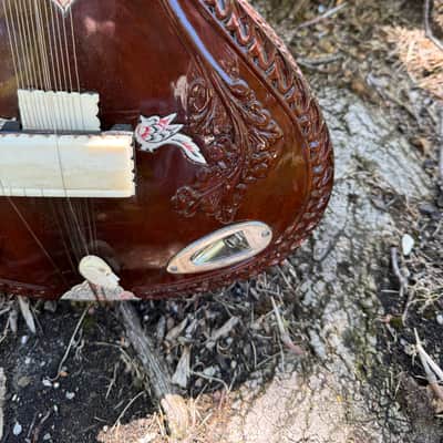 Maharaja Electric Sitar Studio Edition- Built in Pickup- Excellent Condition- Gig Bag Included image 3