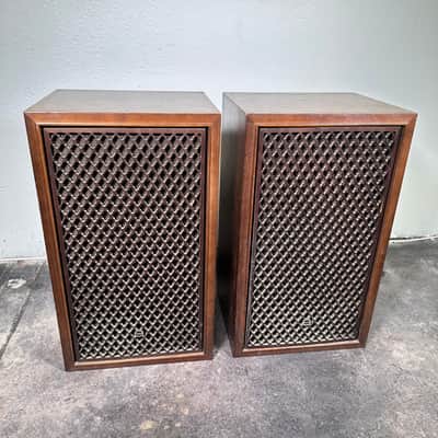 Vintage Pair of Sansui SP-200 3-Way Floor Speakers SP200 image 3