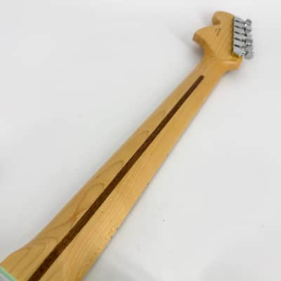 2013 Fender American Special Stratocaster – Surf Green image 11