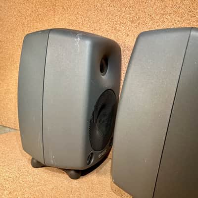 Genelec 8030A 5" Powered Nearfield Studio Monitor (Pair) 2005 - 2013 - Gray image 6