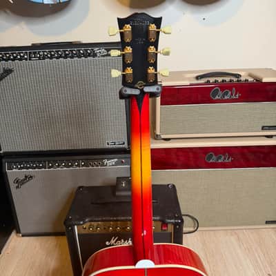 Gibson Custom Shop Johnny Cash Signature SJ-200 2024 - Vintage Cherry Sunburst image 8