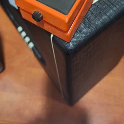 Boss MD-2 Mega Distortion (Silver Label) 2001 - Present - Red image 1