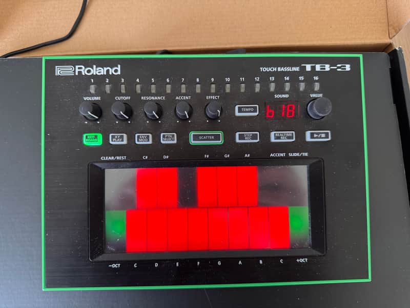 Roland AIRA TB-3 Touch Bassline Synthesizer | Reverb UK