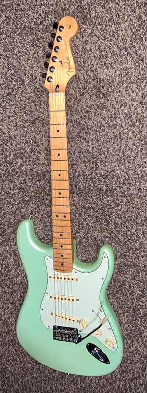 2020 Fender Player Stratocaster with Maple Fretboard electric guitar green image 1