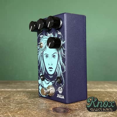 Walrus Audio Julia Chorus / Vibrato V2 2019 - Present - Purple
