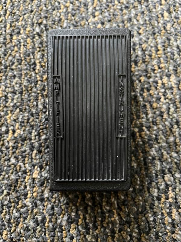 Dunlop Cry Baby wah