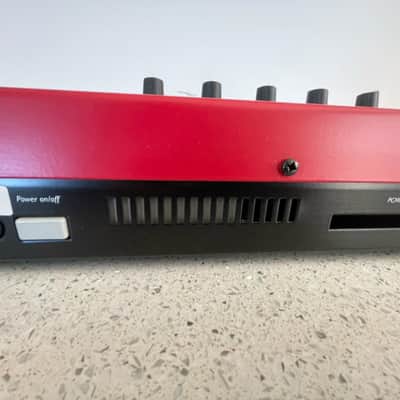 Nord Lead 49-Key 4-Voice Polyphonic Synthesizer 1995 - 1997 - Red image 12