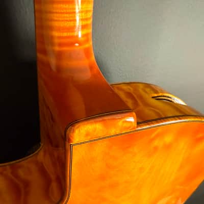 1996 McCurdy "Vie et Arte" Acoustic Archtop with One Piece Back image 10