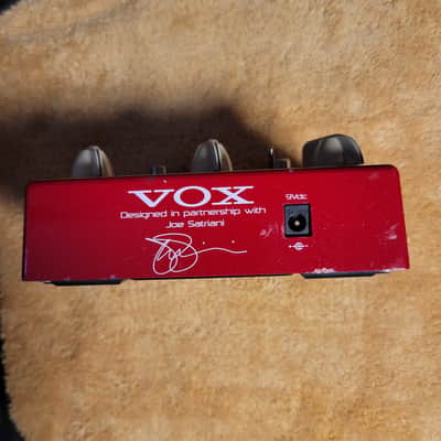 Vox Satchurator Red Autographed by Joe image 2
