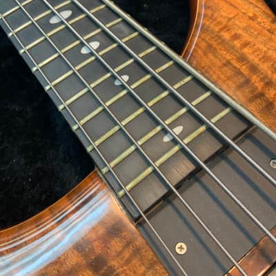 Alembic  Orion 5 string bass lefty  Natural image 9
