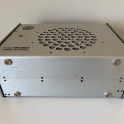 Nagra DSM Studio Speaker Monitor + Mains Cables Battery Holder & FRONTLINE metal transit case imagen 19