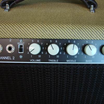 Vintage Sound by Rick Hayes Tweed Vintage 85 Tube Combo Guitar Amplifier 2x12 w/Cover Made In USA image 3