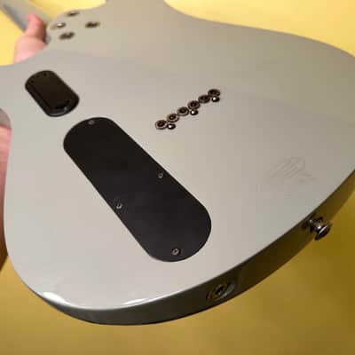 Yamaha RGXA2 2010s futuristic lightweight electric guitar - white and gray image 9