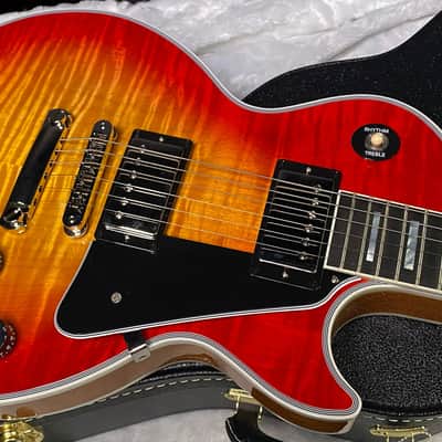 NEW! Gibson Dealer Select Custom Shop Les Paul Custom AAA Figured Top - Heritage Cherry Sunburst - Authorized Dealer - 8.8 lbs - G07452 image 2