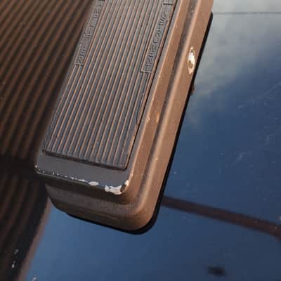 scratched up but awesome. Woodstock PLUS, jimi inspired wah, w/power jack image 4