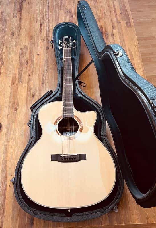 Luxar Acoustic-Electric Guitar: With Hard-Case image 1