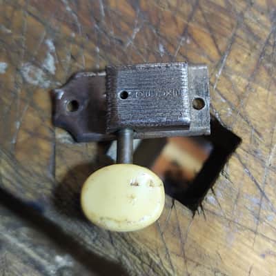 Vintage RARE 1966 Kluson Double Line  3x3 on a Plate Guitar Tuners Needs Repair Luthier Parts image 4