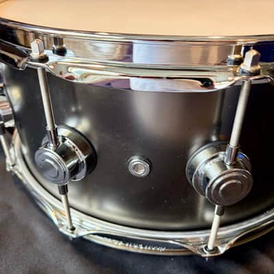 DW Collector's Series Satin Black Over Brass 6.5x14" Snare Drum 2021 - Present - Satin Black with Chrome Hardware image 6