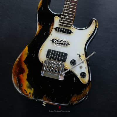 Fender Deluxe Comtemporary Stratocaster Floyd Rose System III Tremolo Black MIJ Relic Aged (RARE) image 13