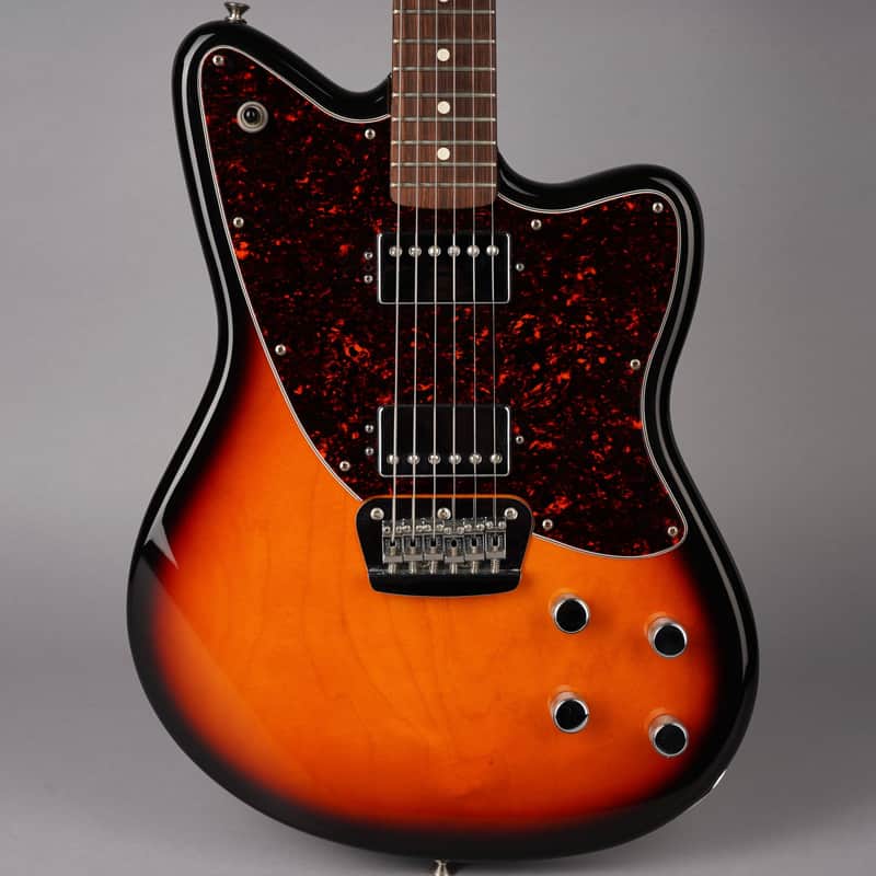 Fender Deluxe Series Toronado | Reverb Canada