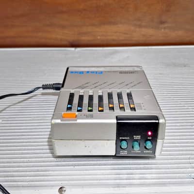 Boss HA-5 Play Bus Guitar Headphone Amp image 2