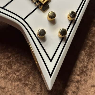 Jackson USA Randy Rhoads Tribute Edition Vintage Tremolo -White w/Blk Pin Stripe- [GSB019] image 10
