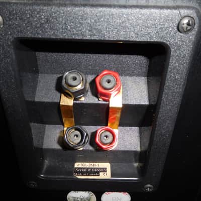 Excellent! Pair ENERGY e:XL-26B-1 Tower Speakers Made in Canada Hi Quality and Clean! image 7