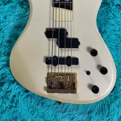 Greco BOB-65 “Princess Princess” Atsuko Watanabe Signature Bass MIJ 1980s image 2