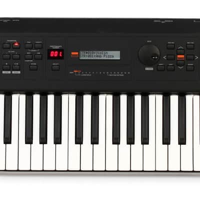 Yamaha MX61 Music Synthesizer V2 - Black