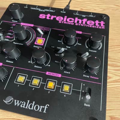 Waldorf Streichfett String Synth / Firmware updated / USB cable / Original box image 10