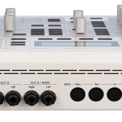 Waldorf Kyra 128-Voice Virtual Analog Desktop Synthesizer image 4