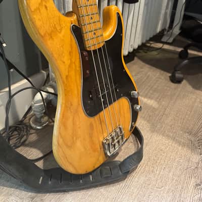 Fender Precision Bass with Maple Fretboard 1970 - 1983 - Blonde image 3