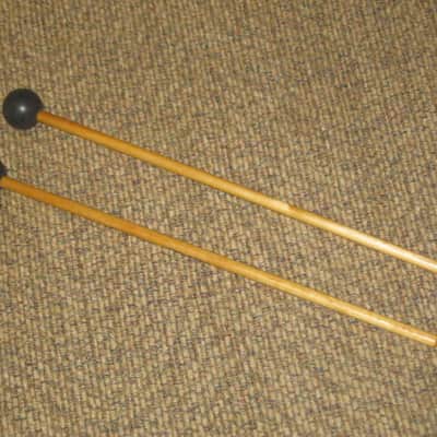 one pair of new old stock A+ Mike Balter MB10B (10B) Extra Hard Keyboard Mallets, 1 and 1/8" phenolic (plastic) round (gray color) HEADS and natural birch HANDLES - mid to late 1990s (+ packaging) Unwound Series image 8