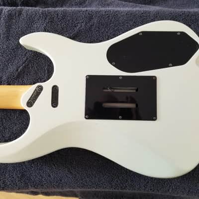 Yamaha RGX 612S Super Strat 1988-94 Pearl White image 2