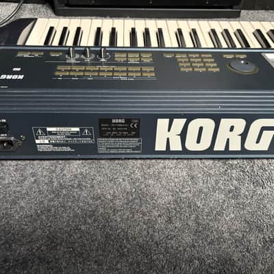 Korg Triton Extreme 61-Key 120-Voice Polyphonic Workstation 2005 - 2009 - Black image 12