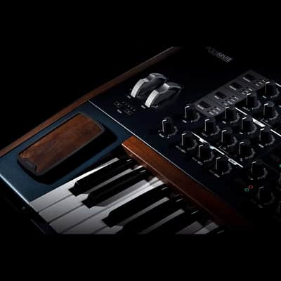 Arturia PolyBrute 6-Voice Polyphonic Morphing Analog Synthesizer image 9